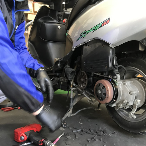 横浜発「中国ホンダ・スペイシー100(不動車)」引取り限定