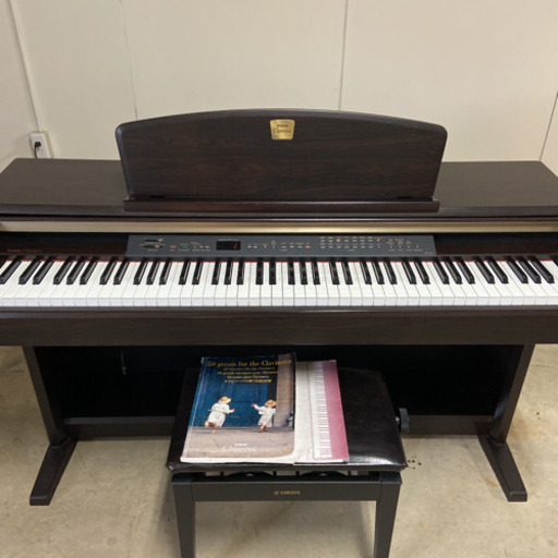 売切れましたYAMAHA  電子ピアノ  グラビノーバ　CLP-130