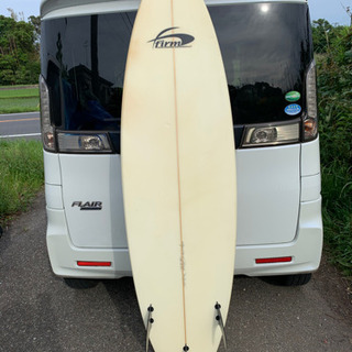 ♦️HANNAH FIRM  HIROのハンドメイドサーフボード・サインが凄い❣️