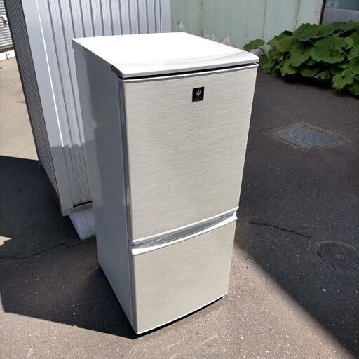 【札幌市内 当方指定日無料配送】シャープ ノンフロン冷凍冷蔵庫 2ドア SJ-PD14X-N 137L/札幌 東区/店頭お引き取り歓迎♪