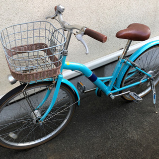 自転車　小学生向け　22インチ