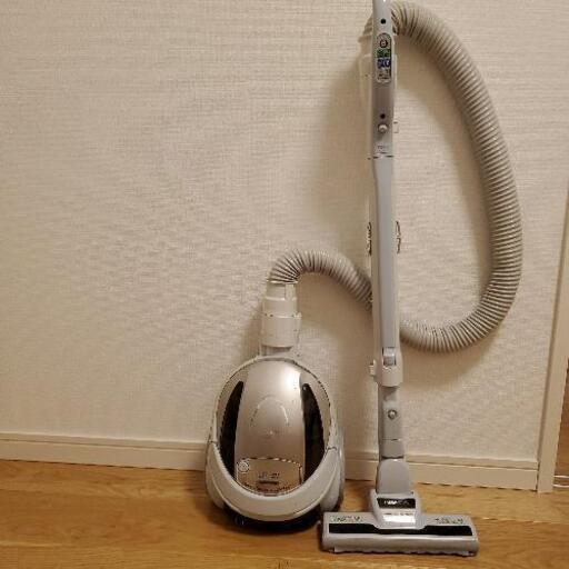 【コンパクトで強い吸引】日立 掃除機　CV-PP8