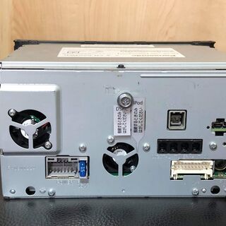 PANASONIC STRADA｜CN-RA04WD｜メモリーナビ ｜フルセグ/Bluetooth/CD