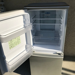 【ネット決済】SHARP 137L冷蔵庫　引き取り相手確定