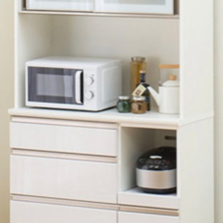 ニトリ　食器棚　キッチンボード　アルミナ