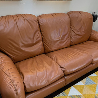 イタリア　ブズネリ　革　ソファ