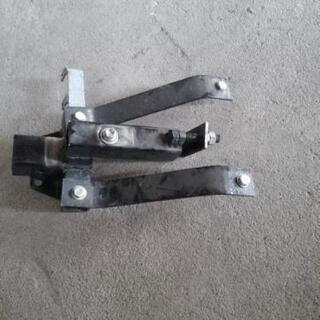 MH21ワゴンRヒッチメンバー