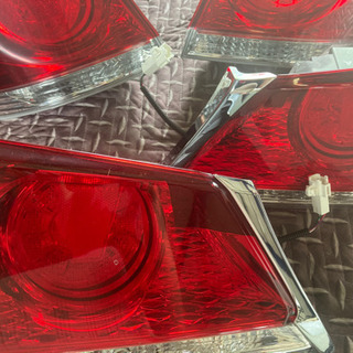 210クラウン アスリート テールランプ