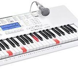 CASIO　電子ピアノ　LK-218　カシオ