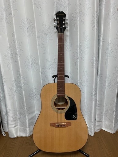 アコースティックギター　Epiphone DR-100NA