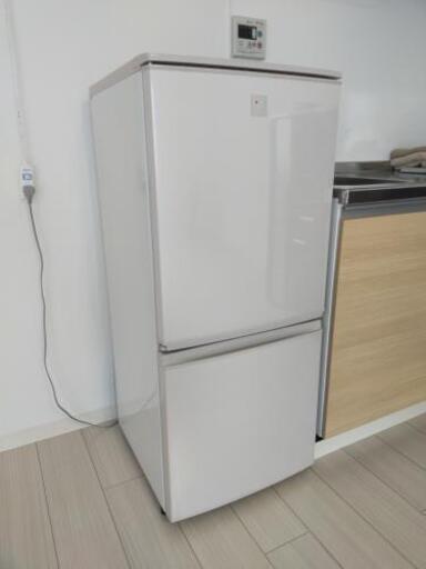 SHARP　冷蔵庫【2015年製】　２ドア　美品