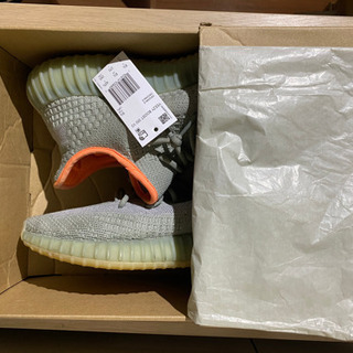 アディダスイージーブースト YEEZY 350 V2 DESSERT SAGE 27cm