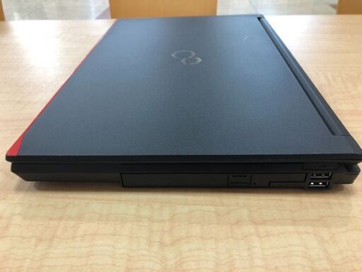 富士通(FMVA08002) 15.6インチノートPC Windows10 Corei5