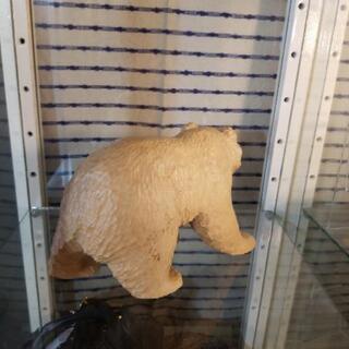 JF02021 木彫りの熊 | ega.org.eg