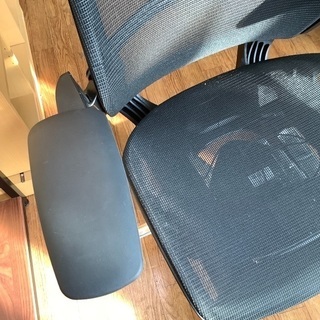 オカムラ　デスクチェアのご紹介です。