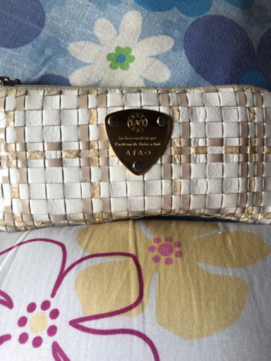 長財布アタオ（値下げ中）