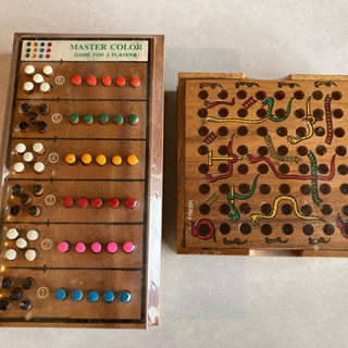 タイ土産　木製ゲーム２点　右:スネーク&ラダー／左：マスターマインド