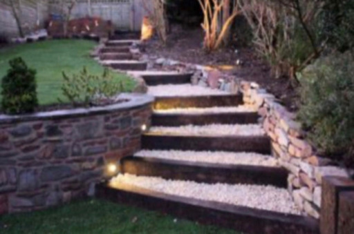 枕木1本2500円 アンティーク Diy ガーデニング 花壇 土留 アプローチ フェンス インテリア テルー 福岡のその他の中古あげます 譲ります ジモティーで不用品の処分