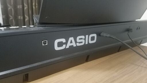 電子ピアノ　CASIO PX-150 88鍵盤　ペダル　椅子含み（ピアノ台の机は含んでないです。）