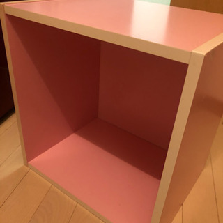 【無料】①ピンクのカラーボックス