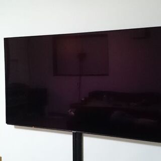 パナソニック TH-65EZ950 美品 有機EL4K 近場であれば、玄関前までなら持っていけます。