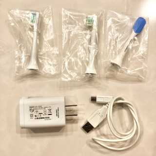 【ネット決済・配送】フィリップス　ソニッケアー　ダイヤモンドクリーン　ピンク　コレクション　新品未使用　舌磨きブラシヘッド付属　ソニケア　ソニッケア　ソニケアー　ダイアモンドクリーン　純正 Philips Sonicare Diamond Clean pink collection tongue brush head  