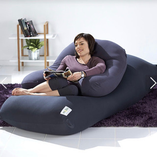 yogibo maxとサポートのセットです。どちらもマルチカラー。