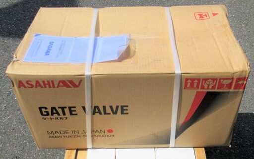 ☆アサヒAV ASAHIAV ゲートバルブ(Pタイプ) 80mm 内ネジハンドル左開ステム 樹脂/E-221◆優れた耐食性