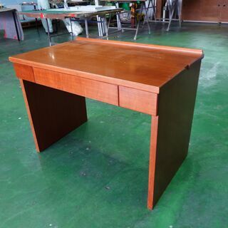 木製テーブル（1）