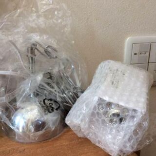 オシャレなインテリア照明ブルーペンダント