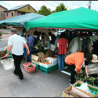 ☆仙台駅前の仙台朝市の販売スタッフ募集です☆