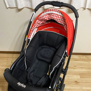 トレファク神戸新長田】Apricaの赤いカラーのベビーカーです！！【取り