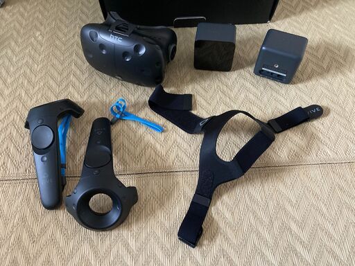 値引きしました【すぐ遊べる】HTC VIVE VR全セット【3点セット
