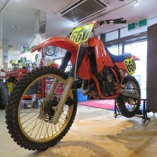 □HONDA CR125R JE01 ホンダ 1986年 オレンジ 125cc レース車 パーツ