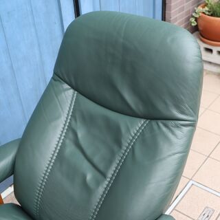 北欧ノルウェーのメーカーEKORNES(エコーネス)社のストレスレスチェアー  コンサル Sサイズです！！リビングはもちろんシアタールームなどにおススメの北欧デザインのパーソナルチェア♪