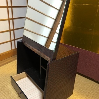 鎌倉彫　ミニ鏡台