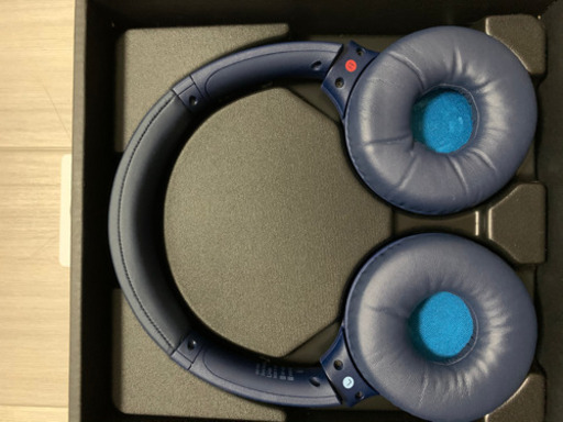 Sony WH-XB700 ヘッドホン