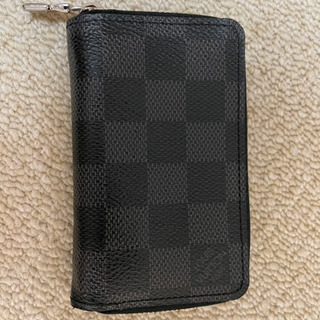 ルイヴィトン グラフィット コインケース