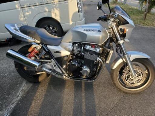 取引中　CB1300 SC40