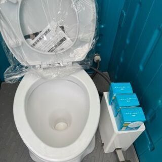 仮設トイレ 洋式 汲取り式 中古未使用 近隣配送いたします