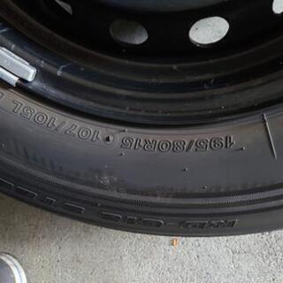 200系ハイエース 純正ホイール、タイヤセット