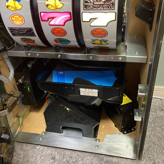 ハナハナ鳳凰実機　引取限定　値下げ