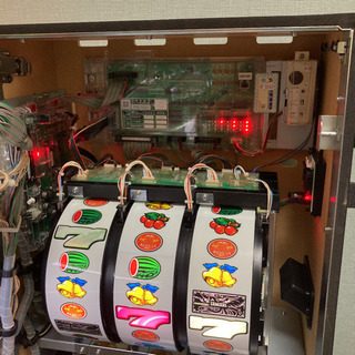 ハナハナ鳳凰実機 引取限定 値下げ