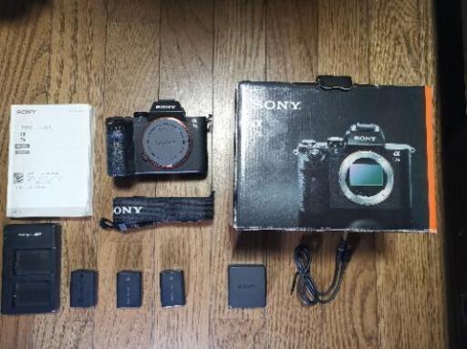SONY　α7II＋バッテリー3つ＋カメラバッグ【直接なら値引き】