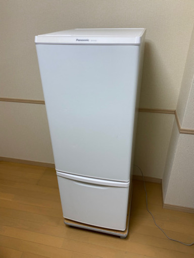 ★Panasonic　冷蔵庫　168L NR-B17BW-W 2019年製　美品（一部キズ有）ノンフロン　右開き　マット質感