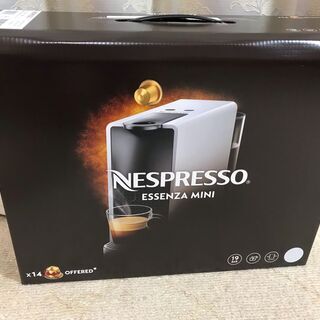 ネスプレッソ　コーヒーメーカー