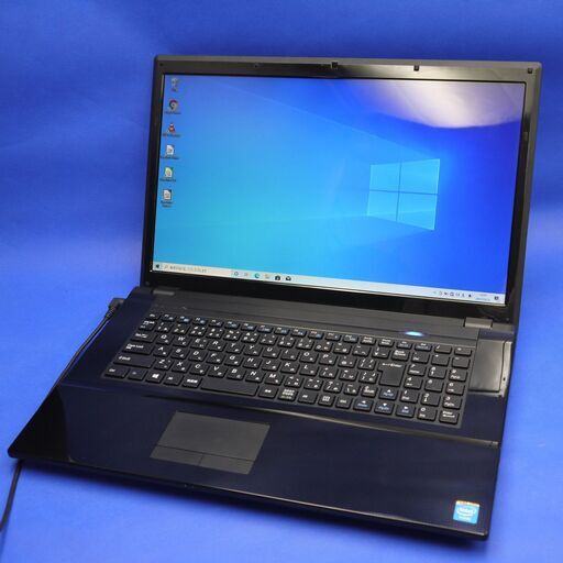 新品SSD搭載 大画面17インチ ノートパソコン