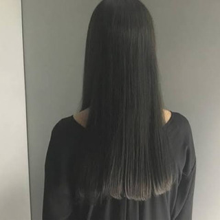 ヘアアレンジの練習台になります。