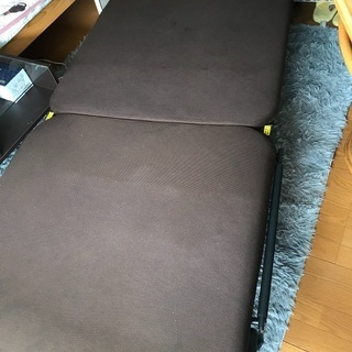 折り畳み式シングルベッド