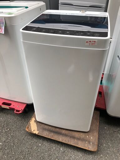 ☆中古 激安！！ Haier　全自動洗濯機　JW-C55A　90L　2017年製　DF003　￥9,800！！
